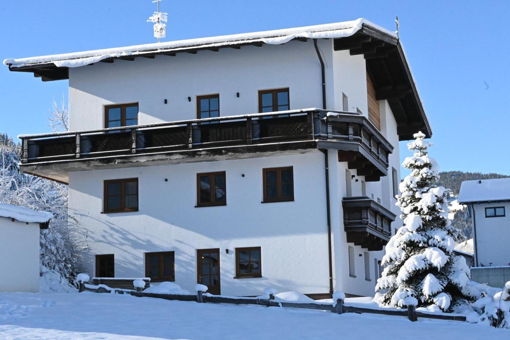 Nicky Apartments And Studios Нідерау Екстер'єр фото