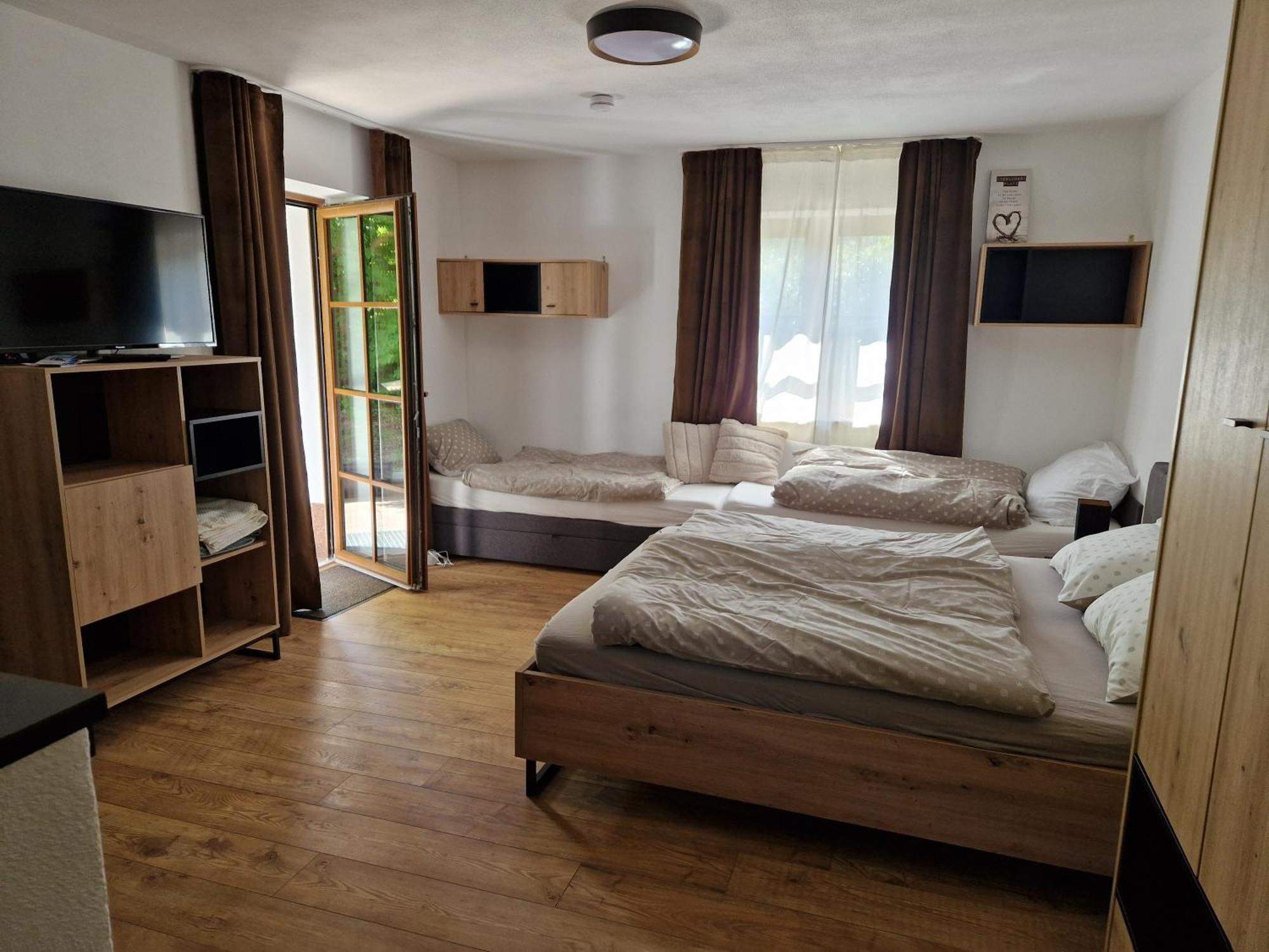 Nicky Apartments And Studios Нідерау Екстер'єр фото